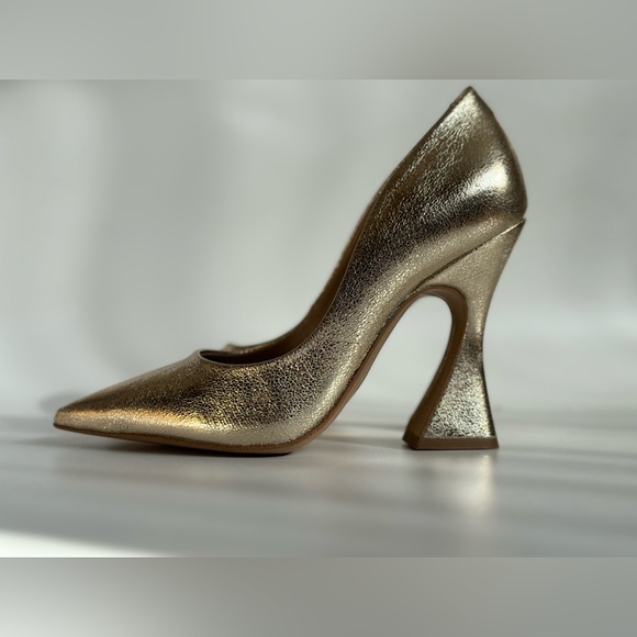 ❌❌ Vala Gala ❌❌ / Steve Madden - Picture 1 of 9